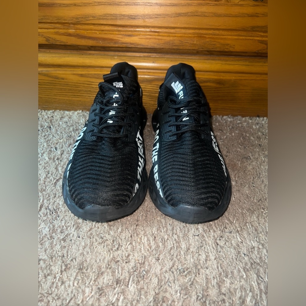 Furuian Steel Toe Black Shoes Size 6.5